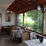 Mola Marmara Adasi