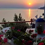 Mola