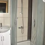 Hotel Mola *