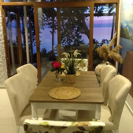 Mola Hotel Marmara Adasi