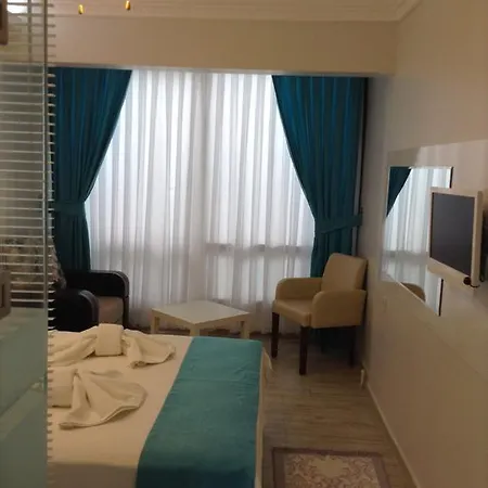 Mola Hotel