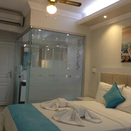 Mola Hotel