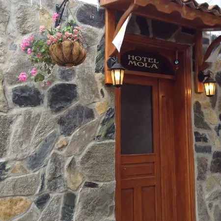Hotel Mola