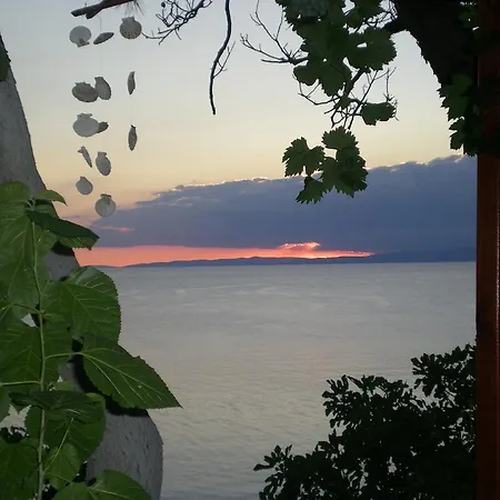 Mola Marmara Adasi